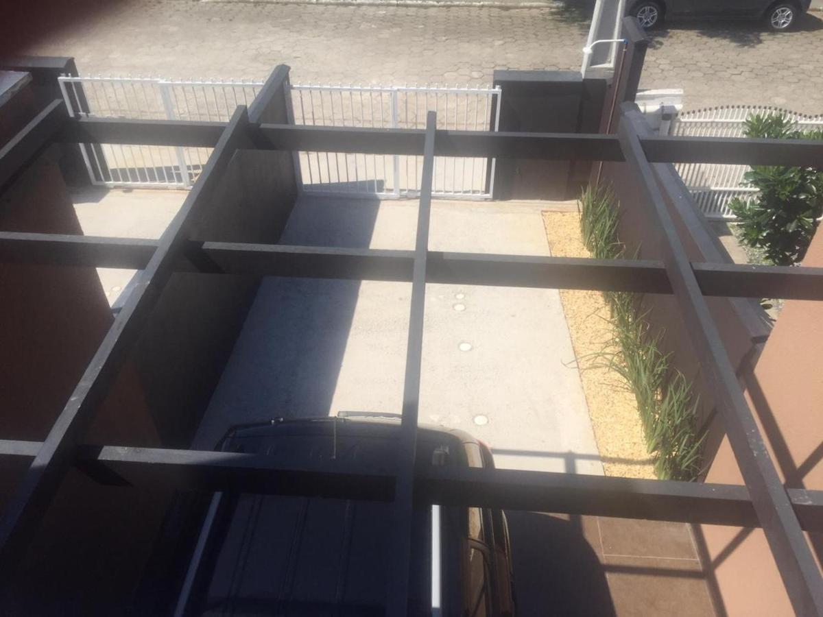 Casa Enseada Proximo Ao Mar E Comercios Com 2 Ar Split Sao Francisco do Sul Luaran gambar